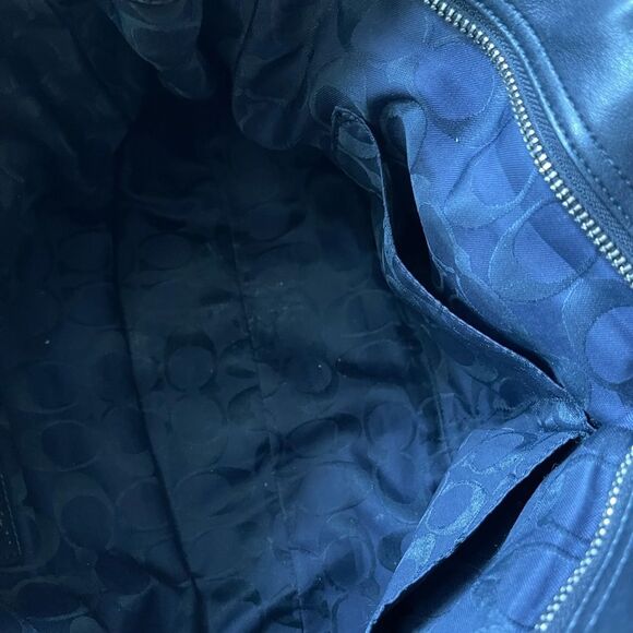 COACH HAMPTON soft Leather Black Medium Satchel with silver tone accents . - Picture 12 of 15